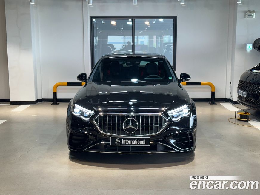 Mercedes-Benz E-Class 2025
