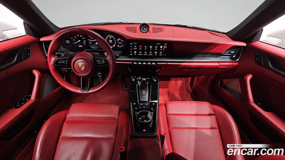 Porsche 911 2023