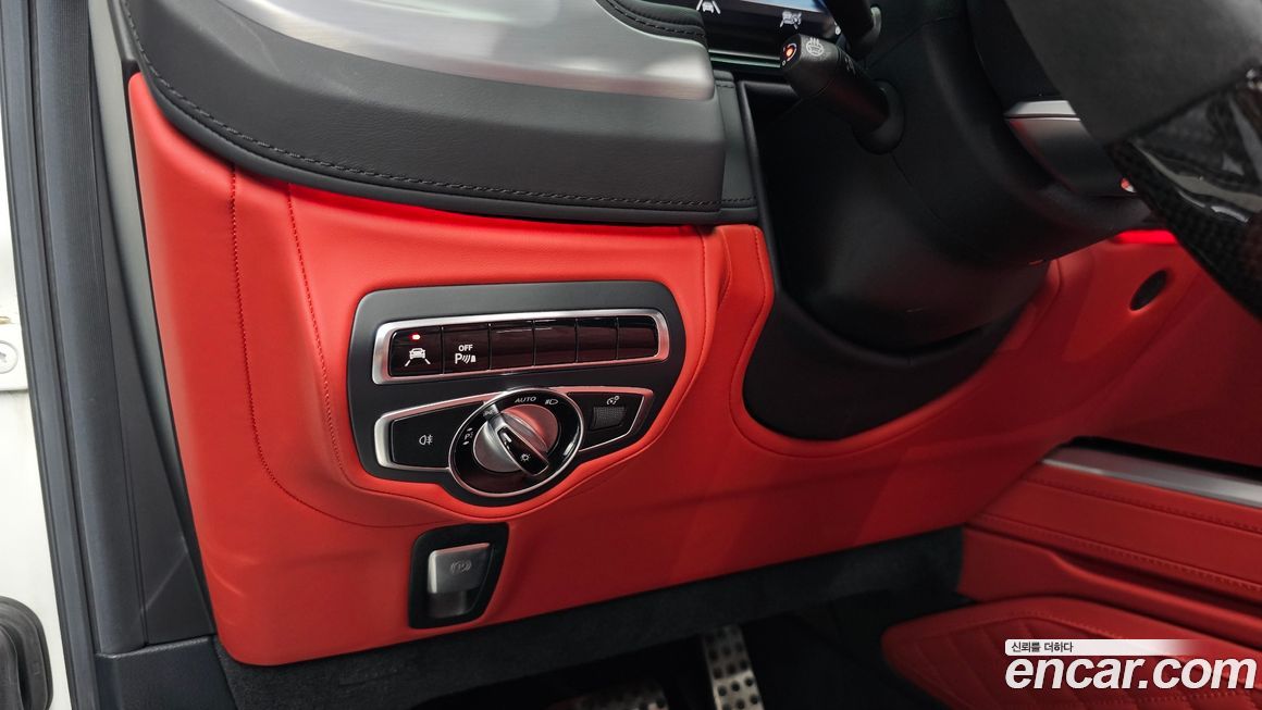 Mercedes-Benz G-Class 2021