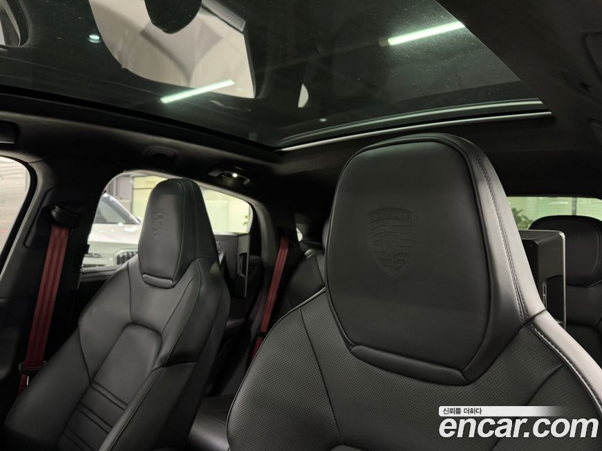 Porsche Cayenne 2025