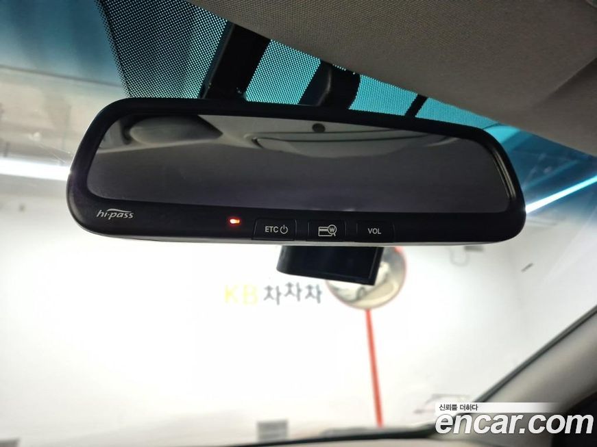 Hyundai Sonata 2012