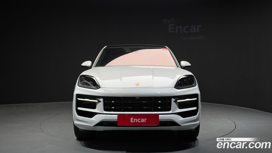 Porsche Cayenne 2025