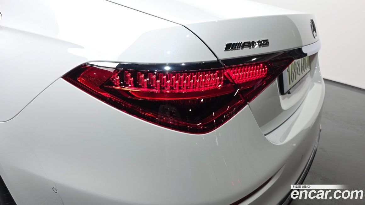 Mercedes-Benz S-Class 2025