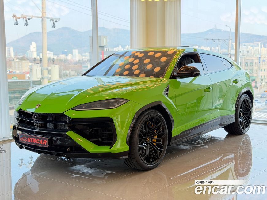 Lamborghini Urus 2026