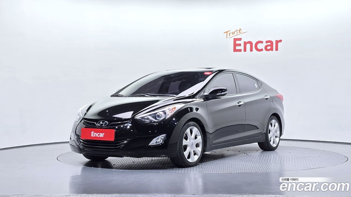 Hyundai AVANTE 2012