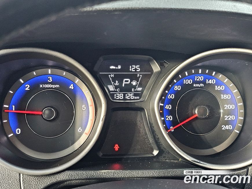 Hyundai AVANTE 2015