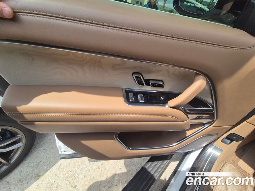 Land Rover Range Rover 2024