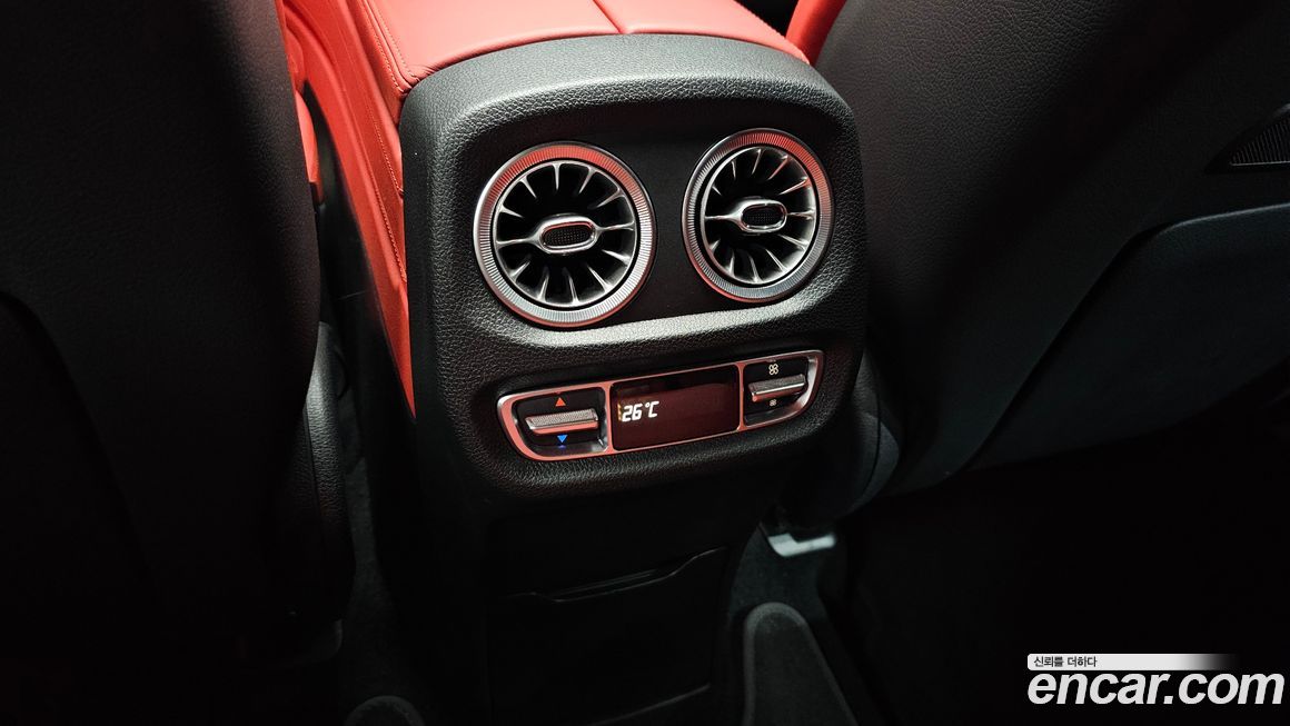 Mercedes-Benz G-Class 2021