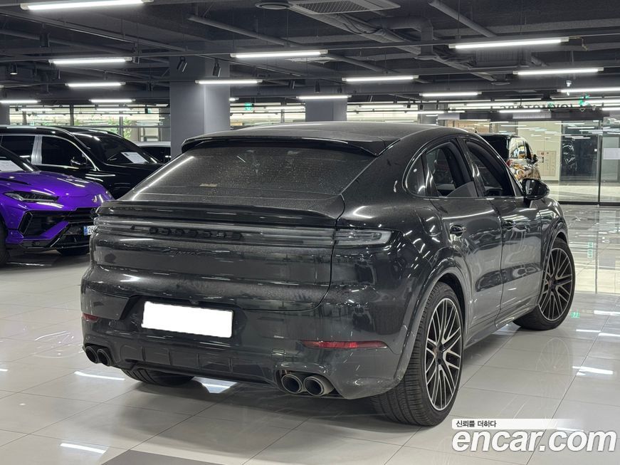 Porsche Cayenne 2025
