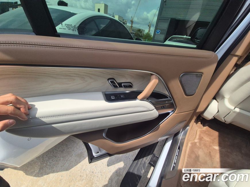 Land Rover Range Rover 2024