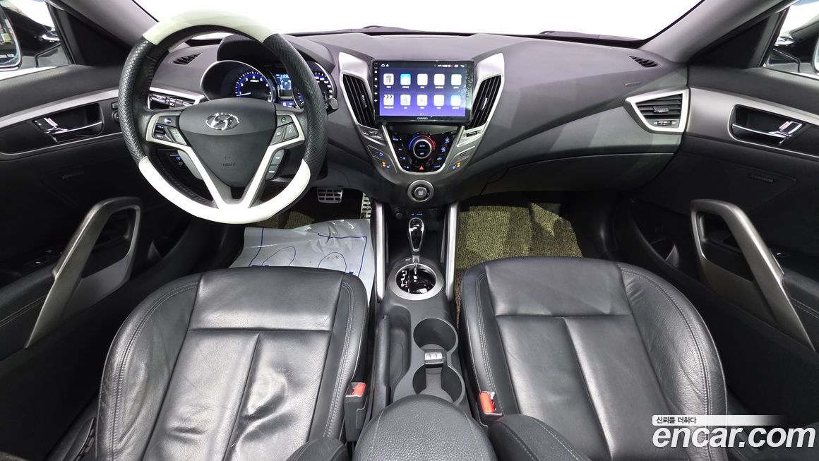 Hyundai Veloster 2013