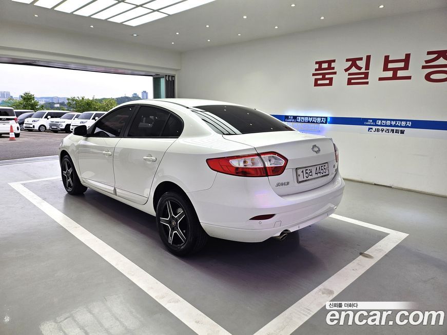 Renault-KoreaSamsung SM3 2011