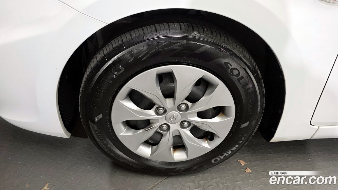 Hyundai Accent 2016