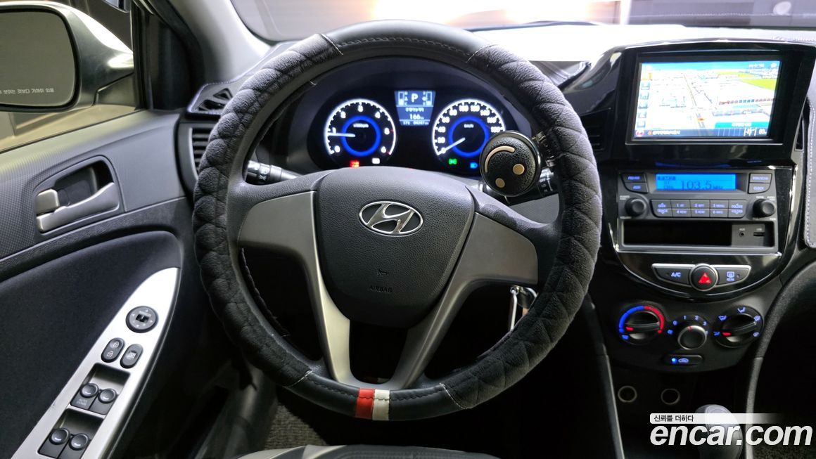 Hyundai Accent 2016
