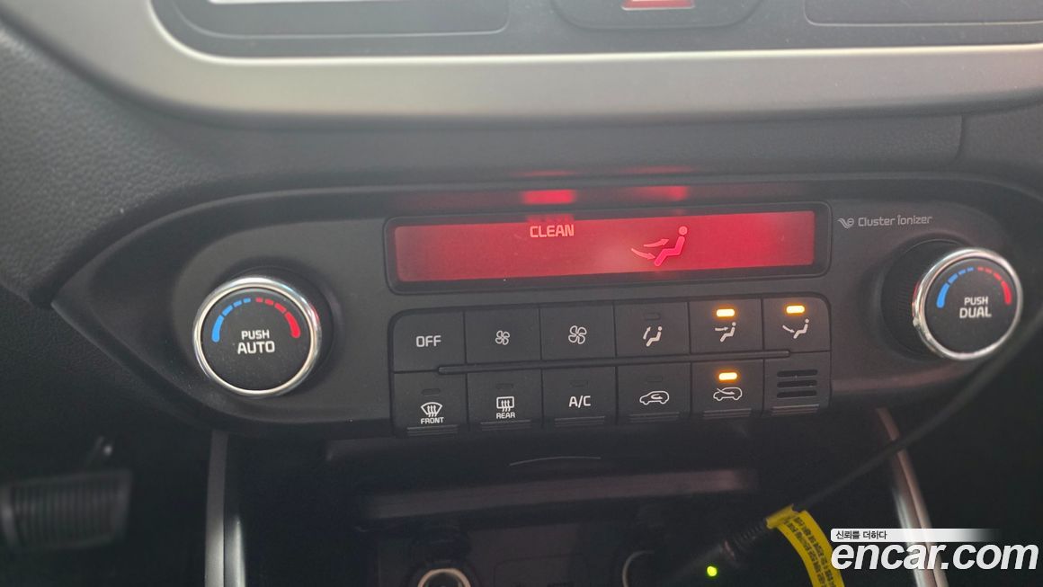 Kia Carens 2014