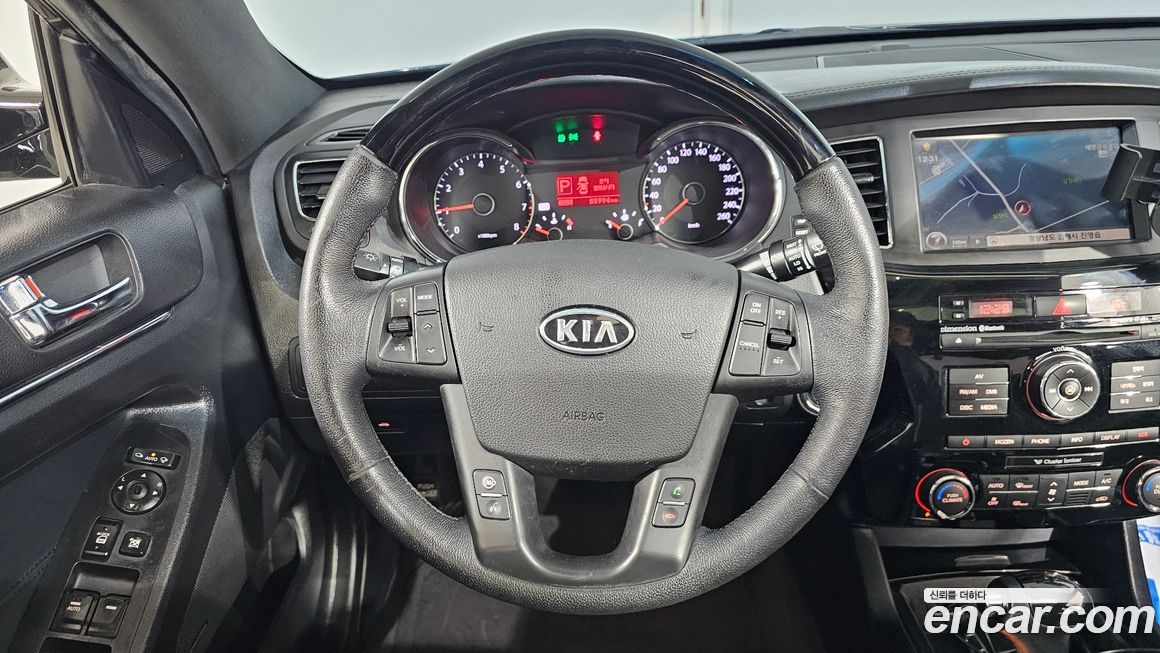 Kia K7 2011