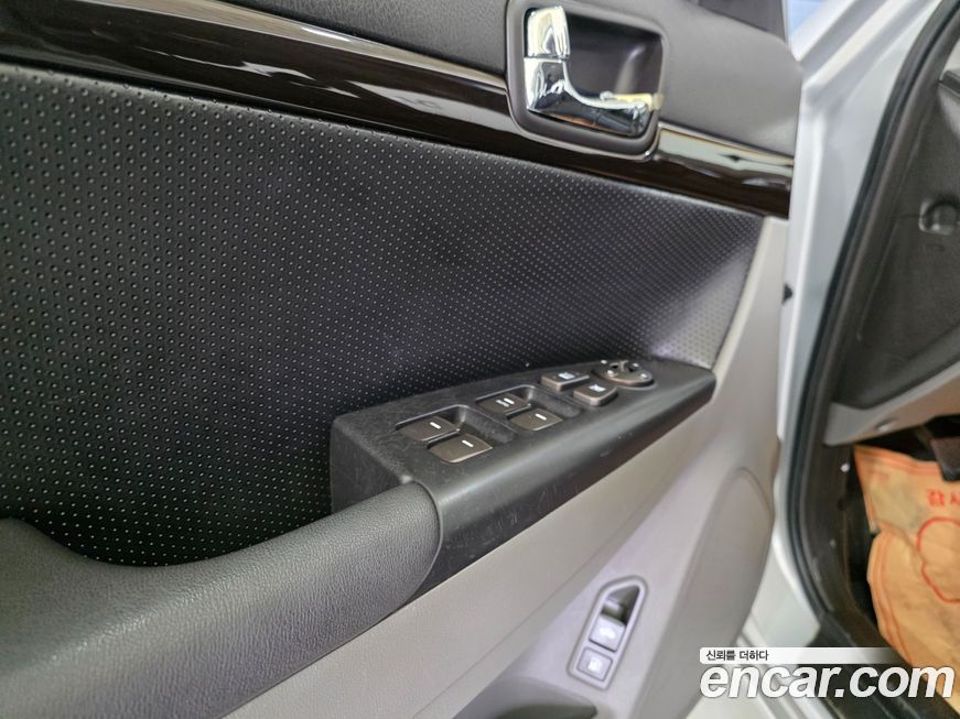 Hyundai Sonata 2010