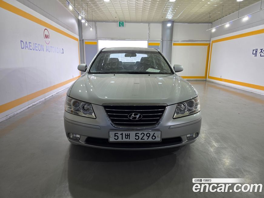 Hyundai Sonata 2010