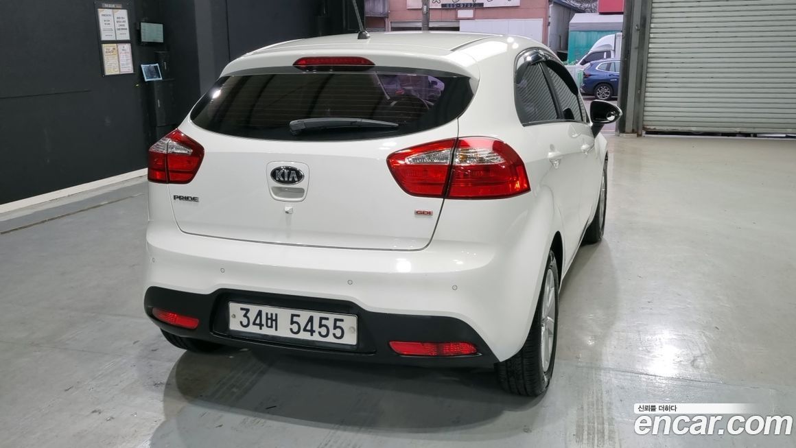 Kia pride 2013
