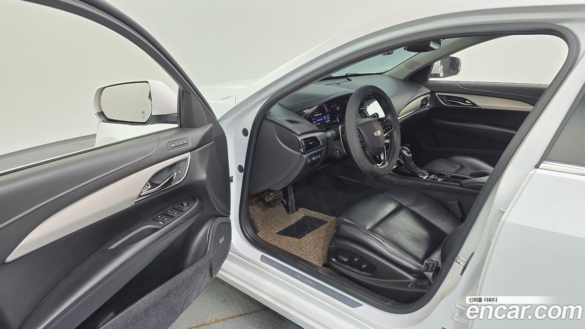 Cadillac ATS 2015