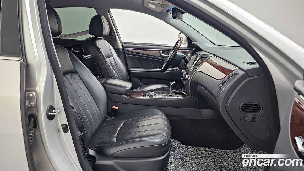 Hyundai Equus 2012