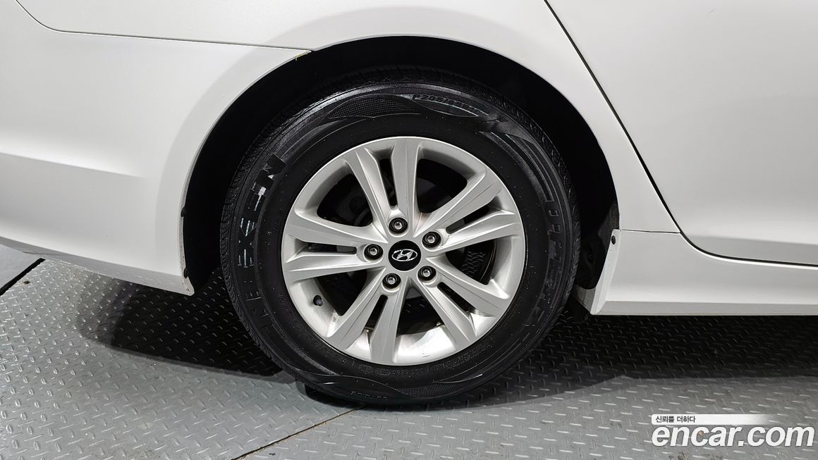 Hyundai Sonata 2012