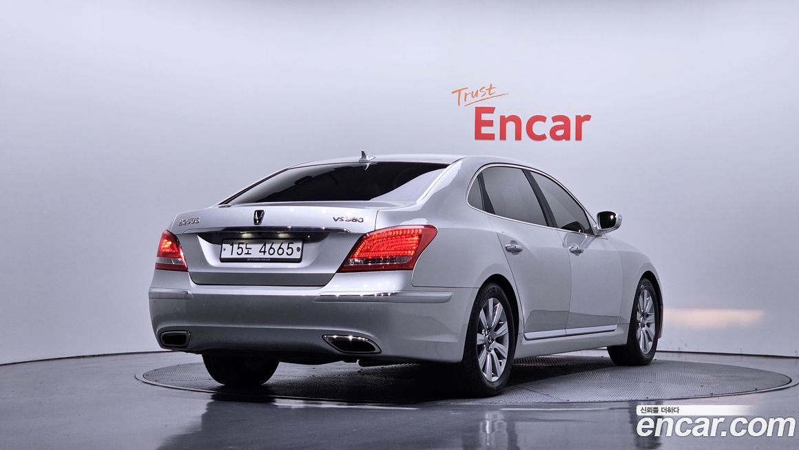 Hyundai Equus 2012
