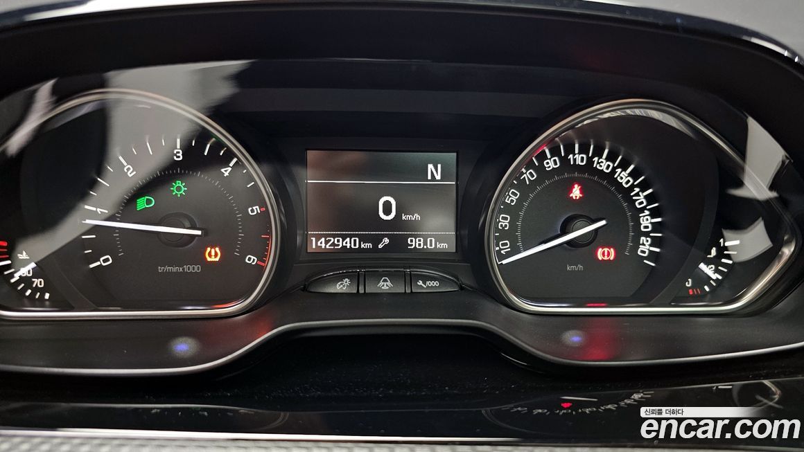 Peugeot 2008 2017