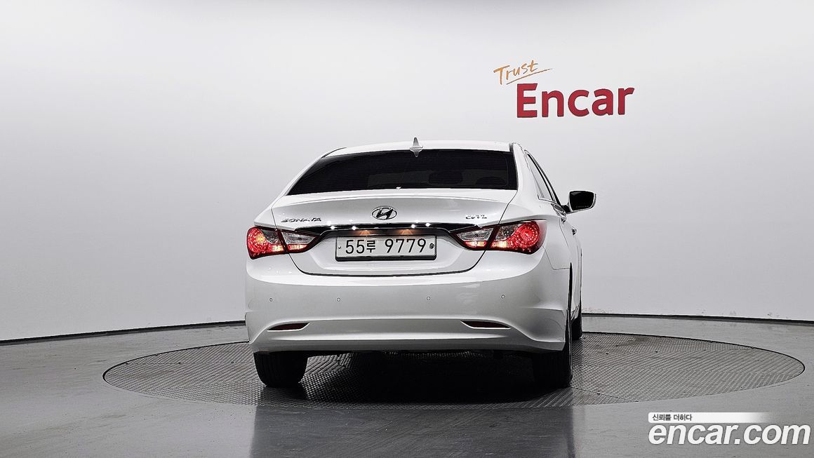 Hyundai Sonata 2012