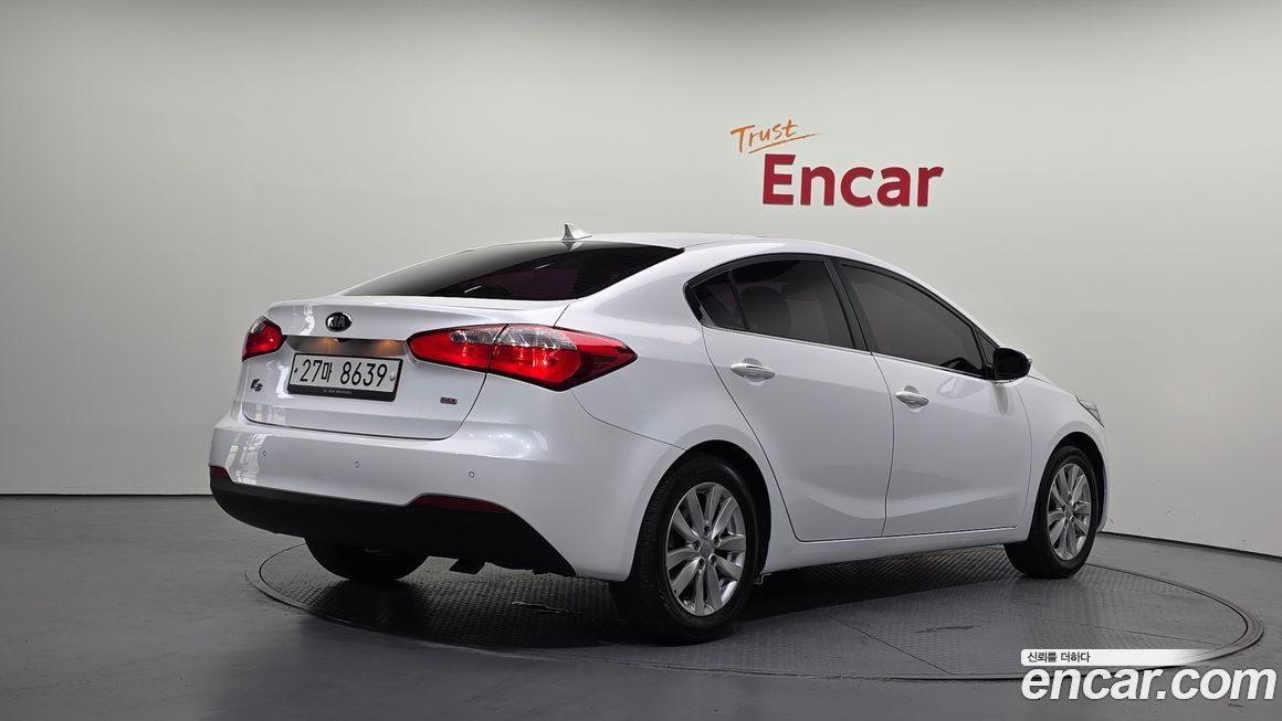Kia K3 2013