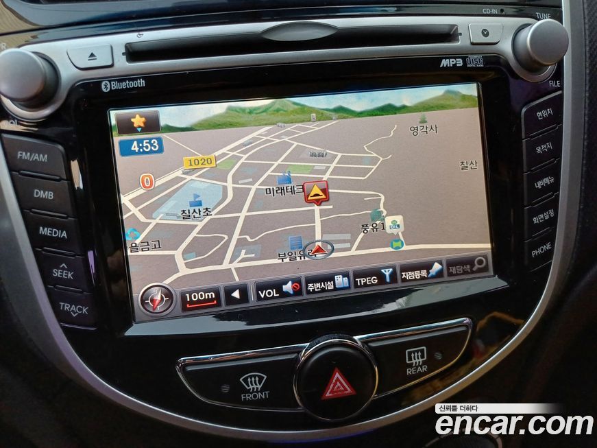 Hyundai Accent 2013
