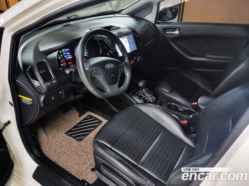 Kia K3 2016
