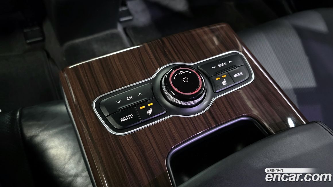 Kia K7 2015