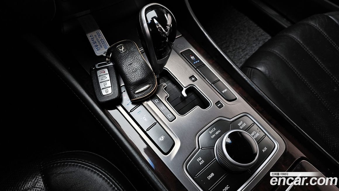 Hyundai Equus 2012