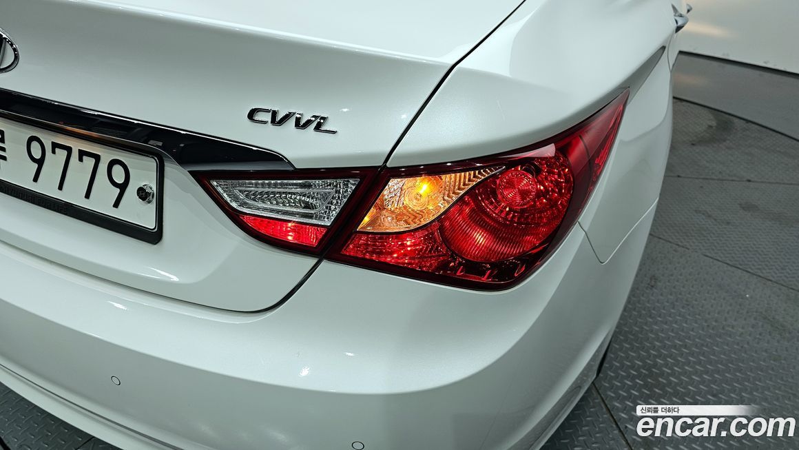 Hyundai Sonata 2012