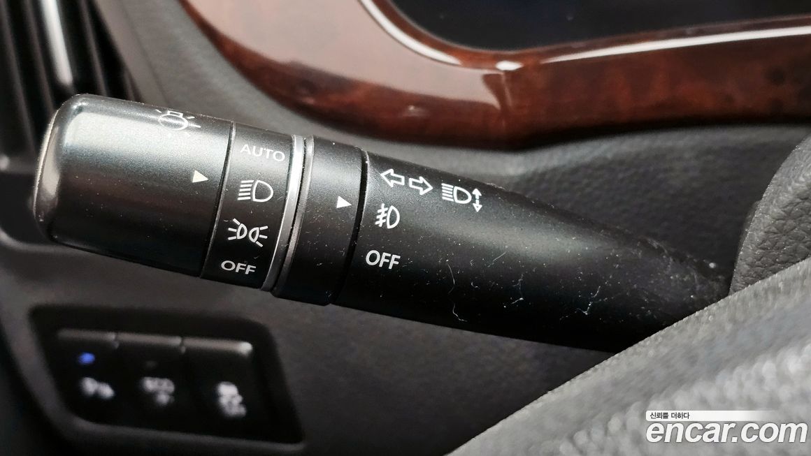 Hyundai Equus 2012
