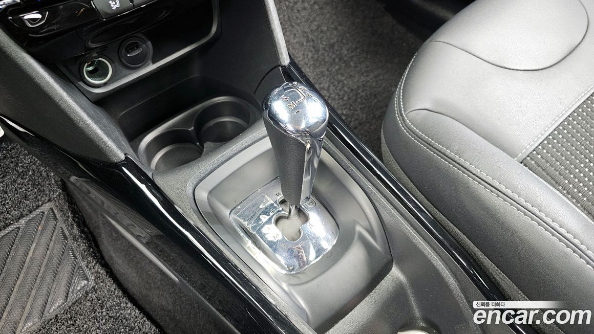 Peugeot 2008 2017