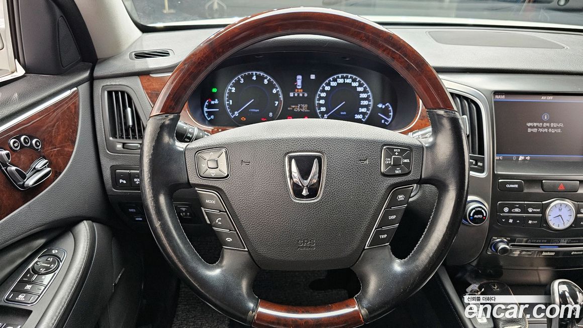 Hyundai Equus 2012