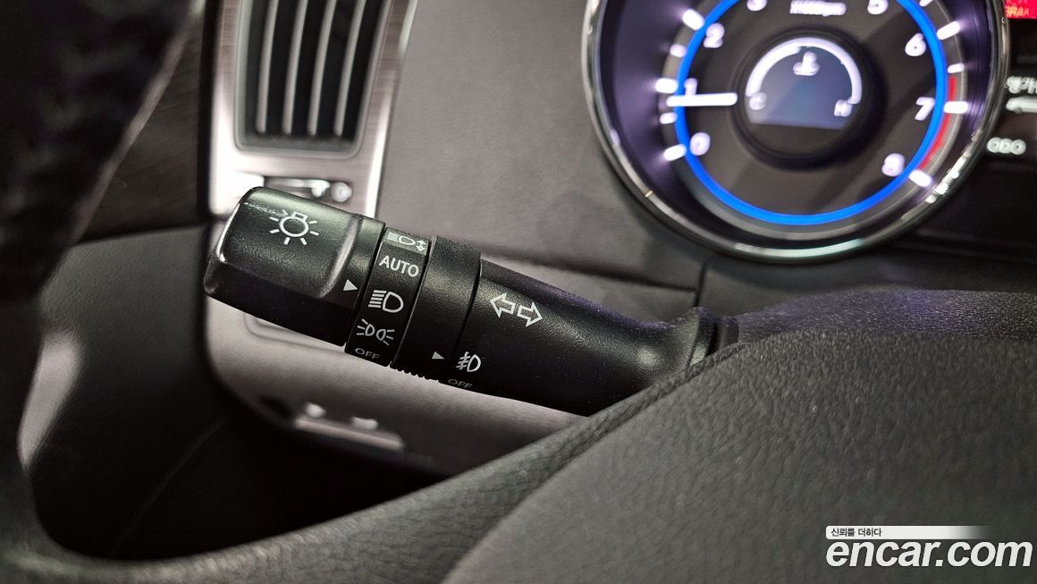 Hyundai Sonata 2012