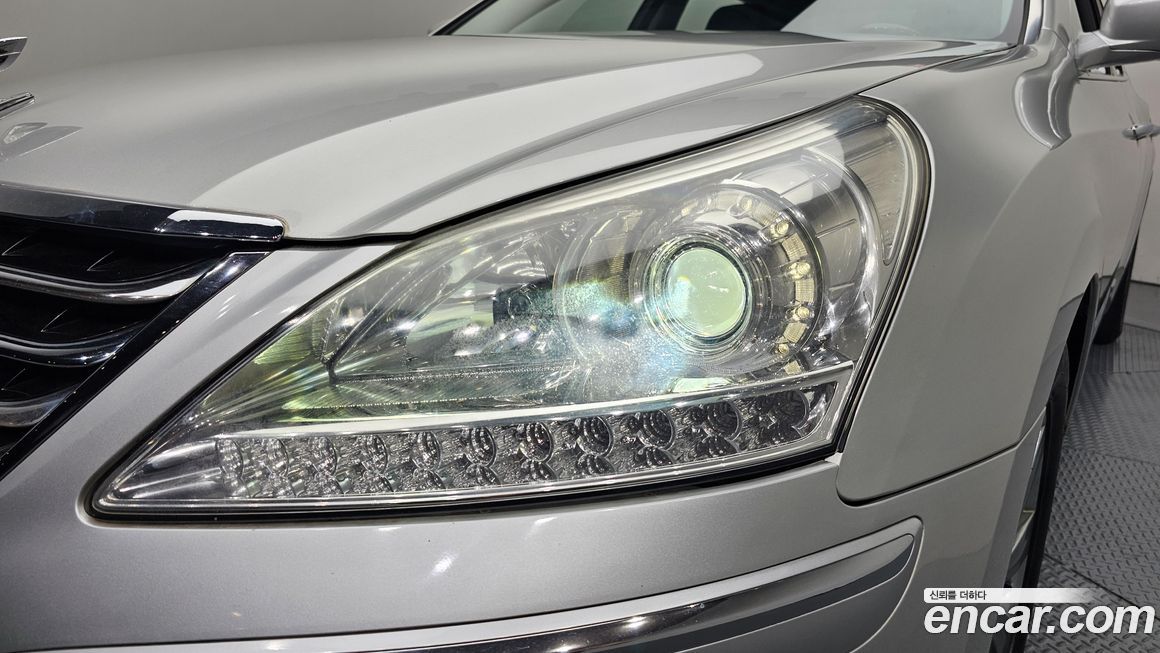 Hyundai Equus 2012