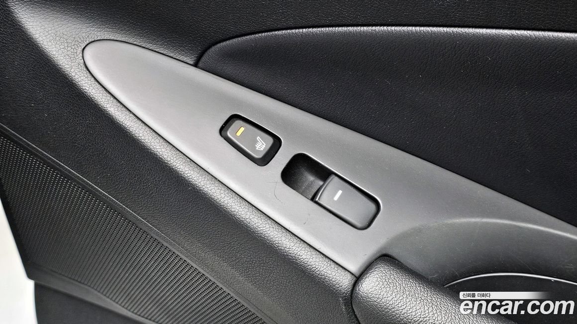 Hyundai Sonata 2012