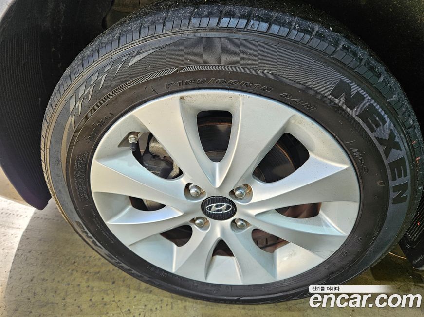 Hyundai Accent 2016