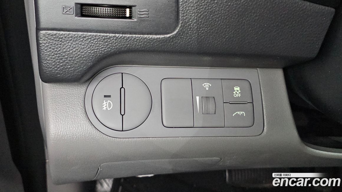 Hyundai Starex 2016