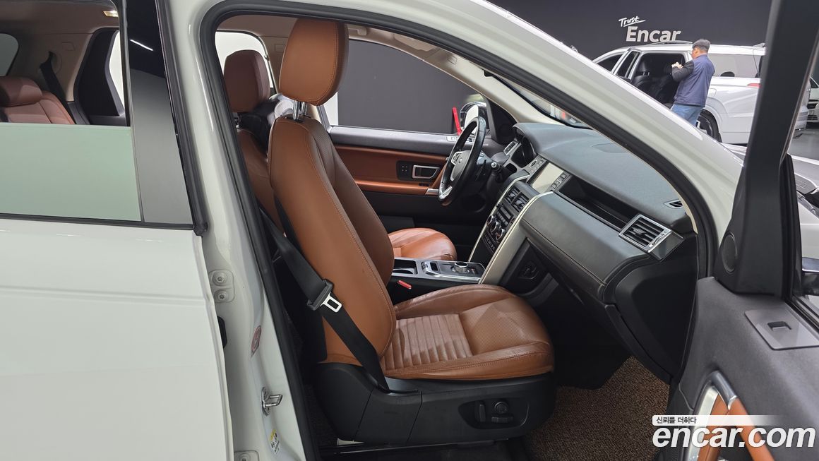 Land Rover Discovery Sport 2016