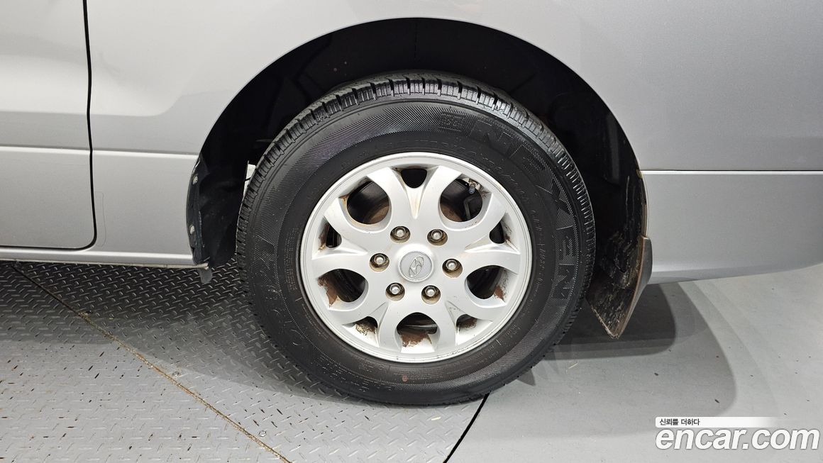 Hyundai Starex 2016