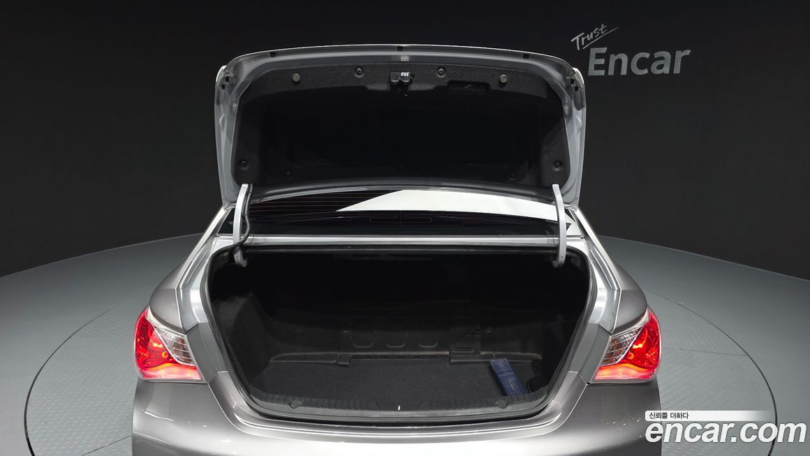 Hyundai Sonata 2012