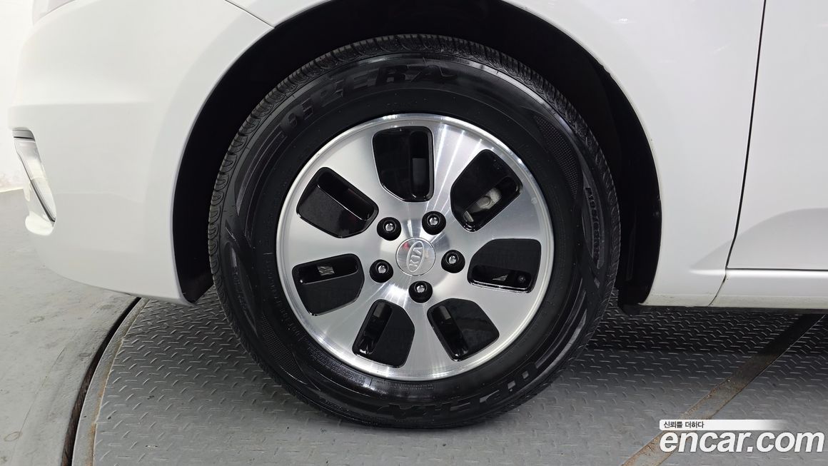 Kia Porte 2013