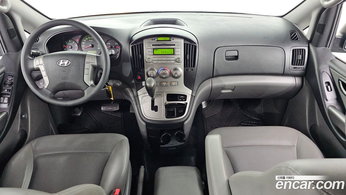 Hyundai Starex 2016