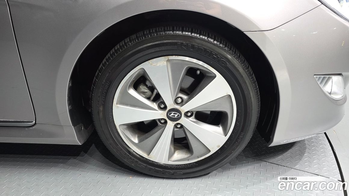 Hyundai Sonata 2012