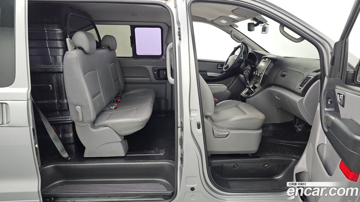 Hyundai Starex 2016